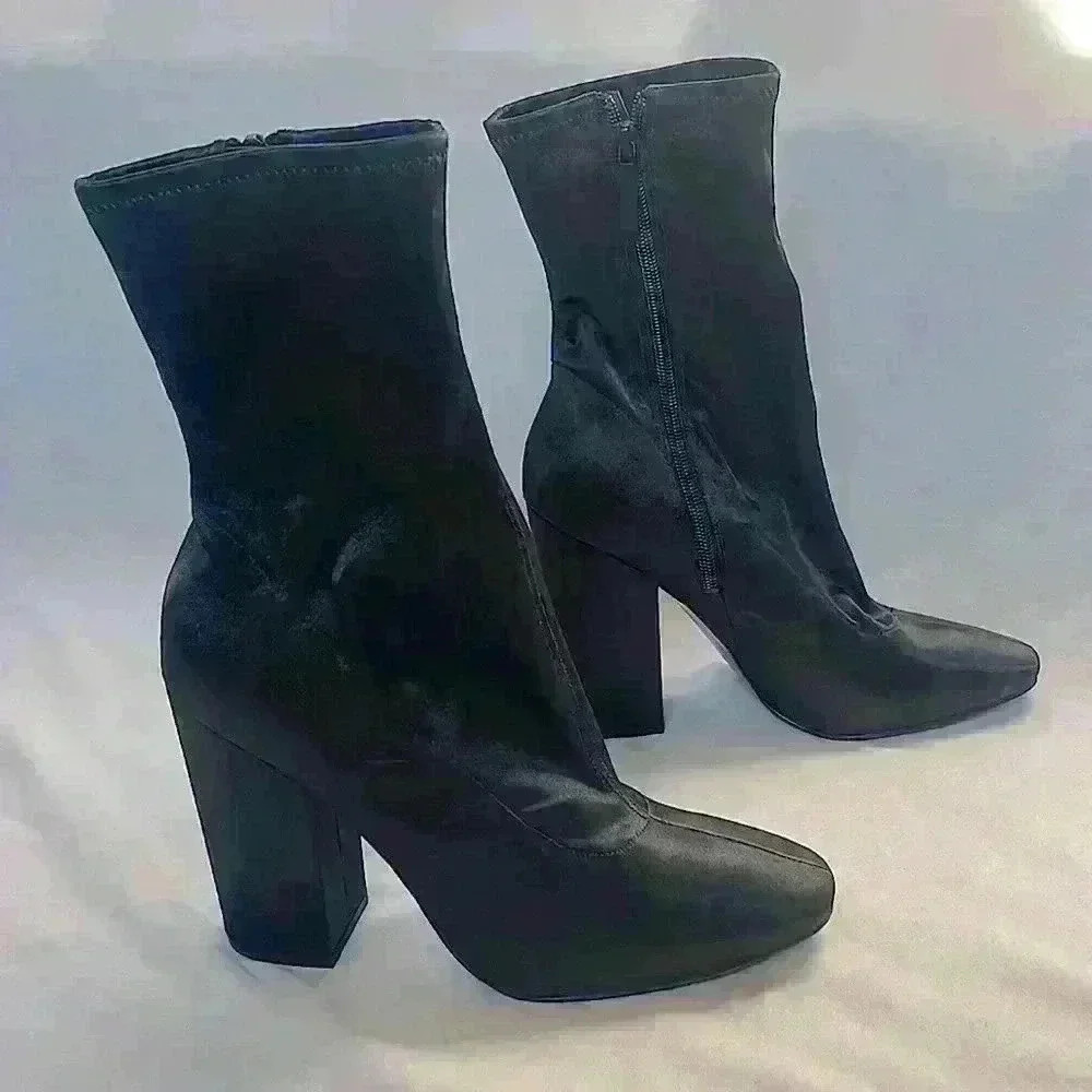 Kendall and Kylie Hailey Satin Black Mid-Calf Boots Size 9 Women's